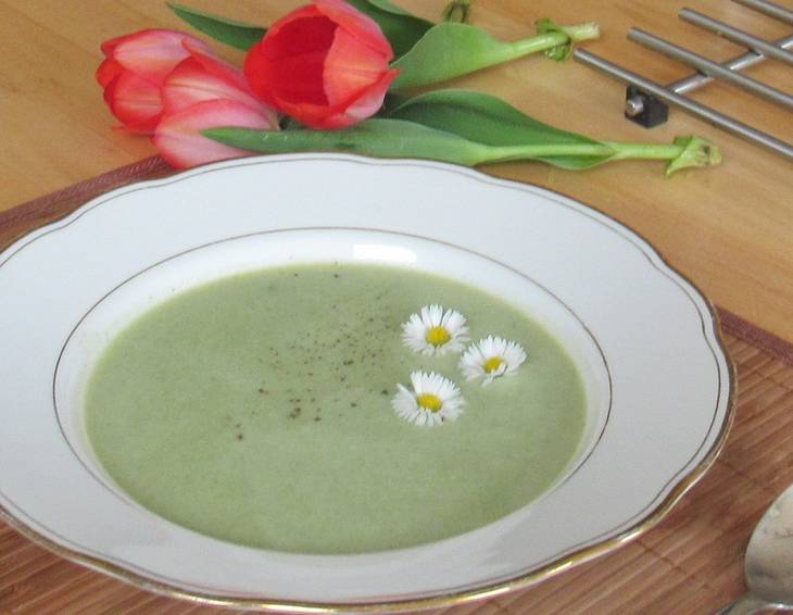 Brennnesselsuppe