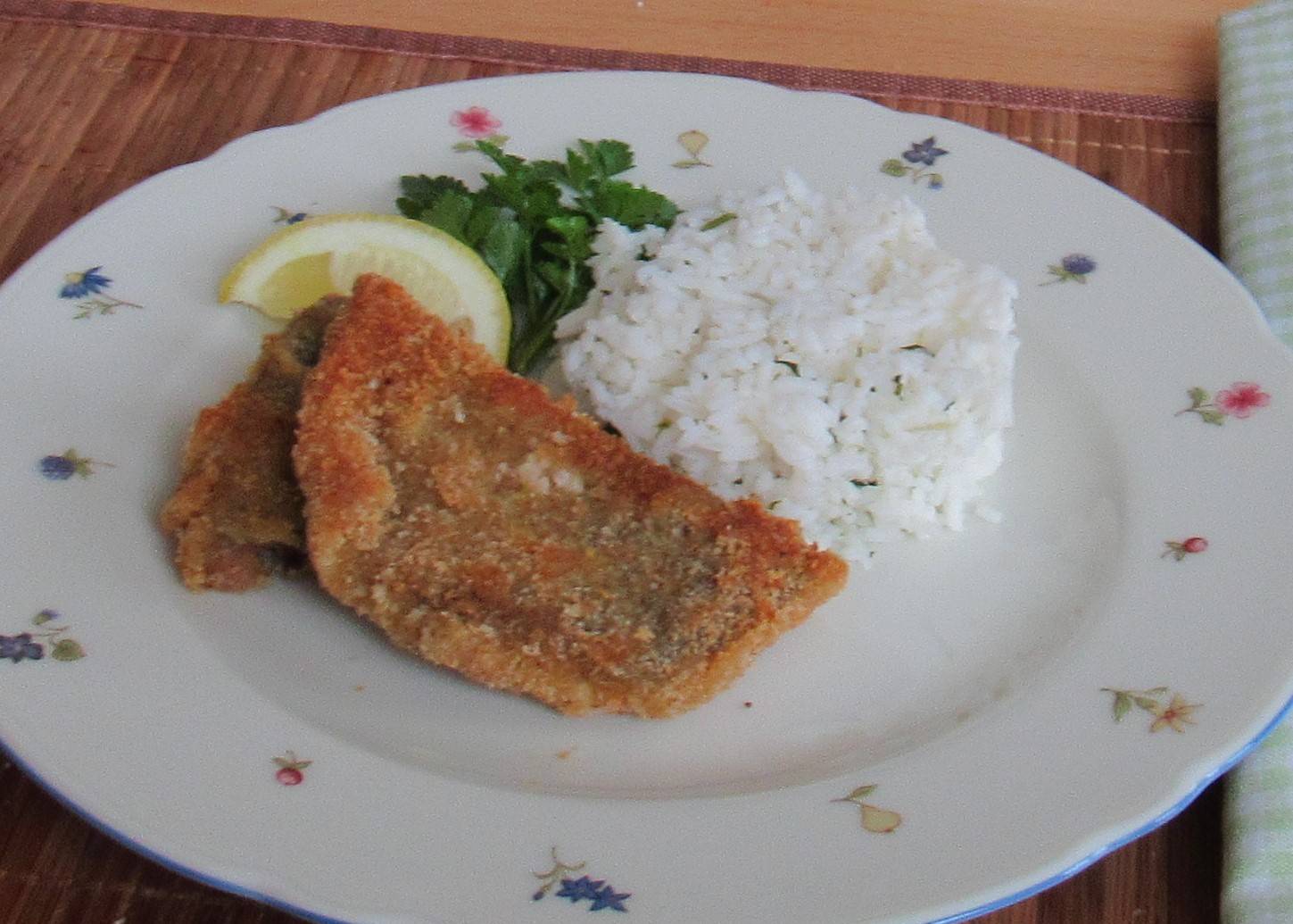 Gebackener Karpfen Rezept - ichkoche.de Gebackener Karpfen Rezept - ichkoche.de