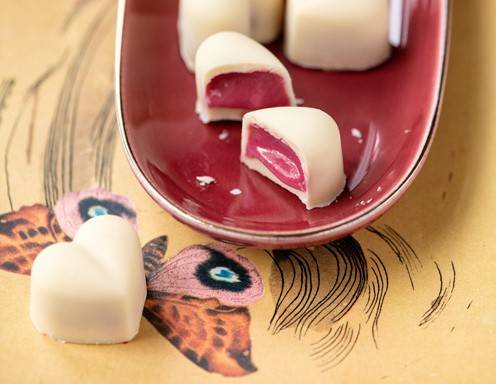 Herzpralinen mit Himbeer-Sekt-Füllung Rezept