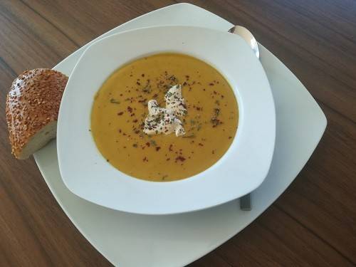 Orientalische Linsensuppe Rezept - ichkoche.de Orientalische Linsensuppe Rezept - ichkoche.de