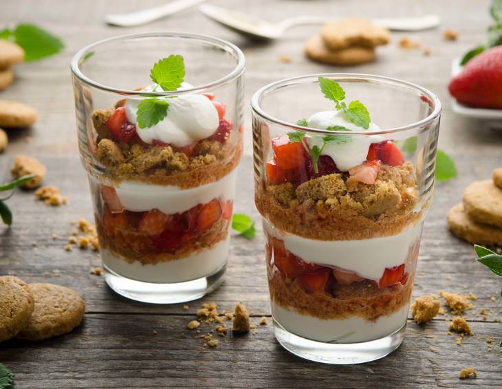 Topfen-Erdbeer-Schichtdessert Topfen-Erdbeer-Schichtdessert