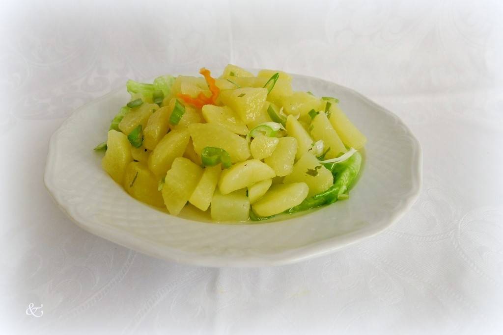 Kartoffelsalat mit Gurke