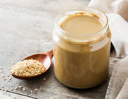 Tahini Rezept - Die berühmte Sesampaste ganz leicht selbst machen!