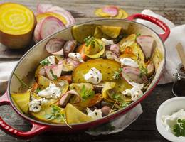 Rübensalat „kalt-warm“ mit Ziegenfrischkäse Rübensalat „kalt-warm“ mit Ziegenfrischkäse