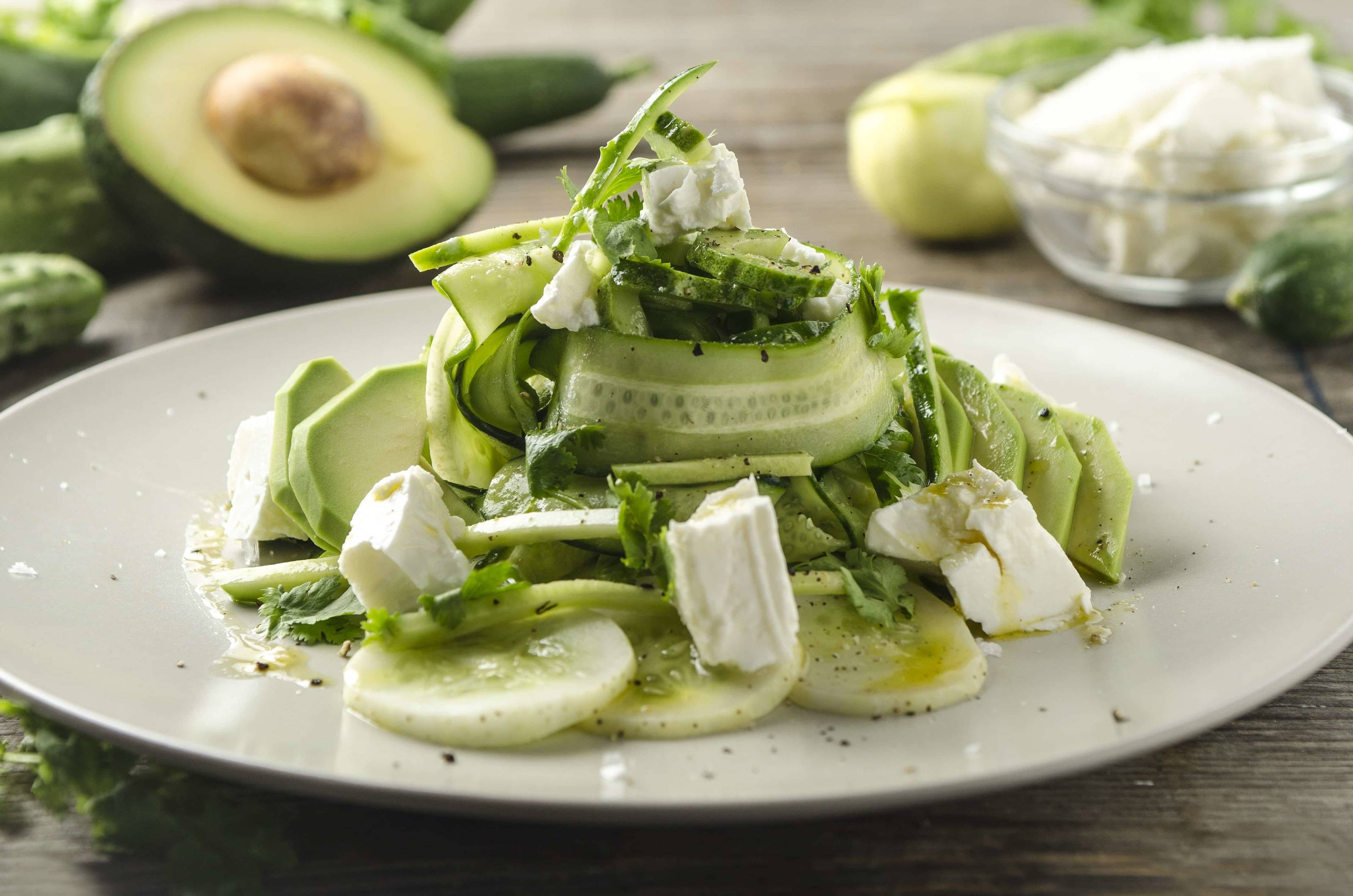 Gurken-Carpaccio mit Senf-Vinaigrette Rezept