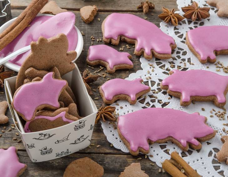 Lebkuchen-Glücksschweinchen Lebkuchen-Glücksschweinchen