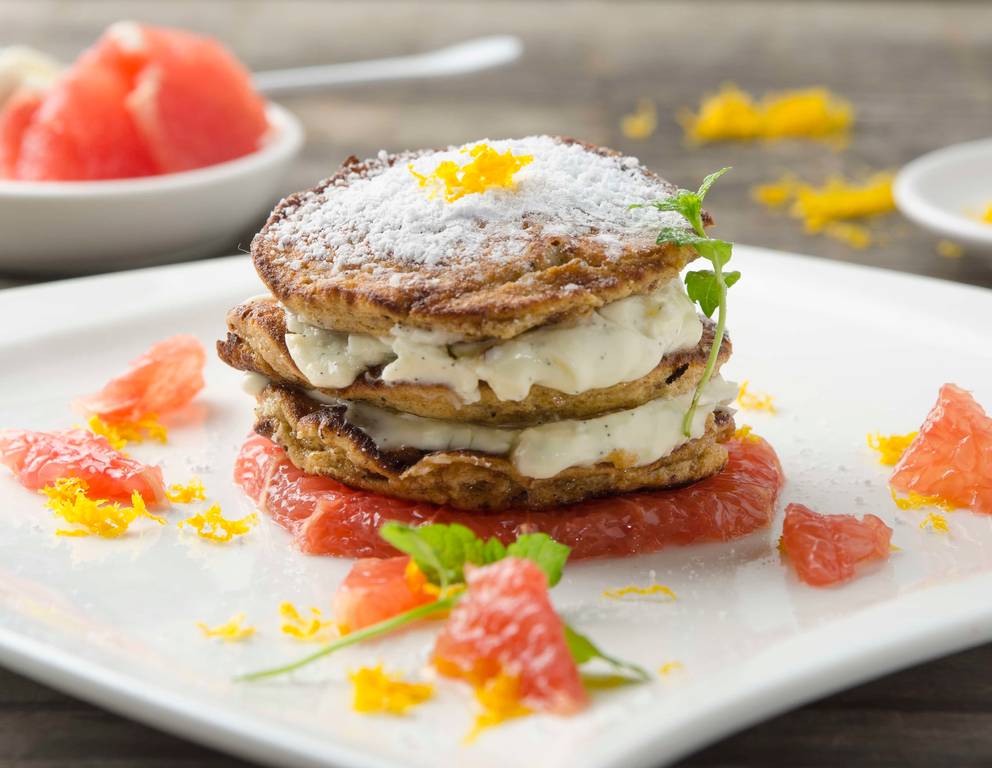 Roggen-Lebkuchen-Dalken mit Blutorangen und Vanillecreme Roggen-Lebkuchen-Dalken mit Blutorangen und Vanillecreme