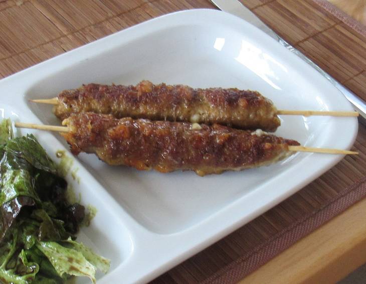 Rinderfaschiertes-Spieße Rinderfaschiertes-Spieße