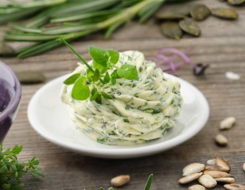 Hausgemachte Kräuterbutter Rezept