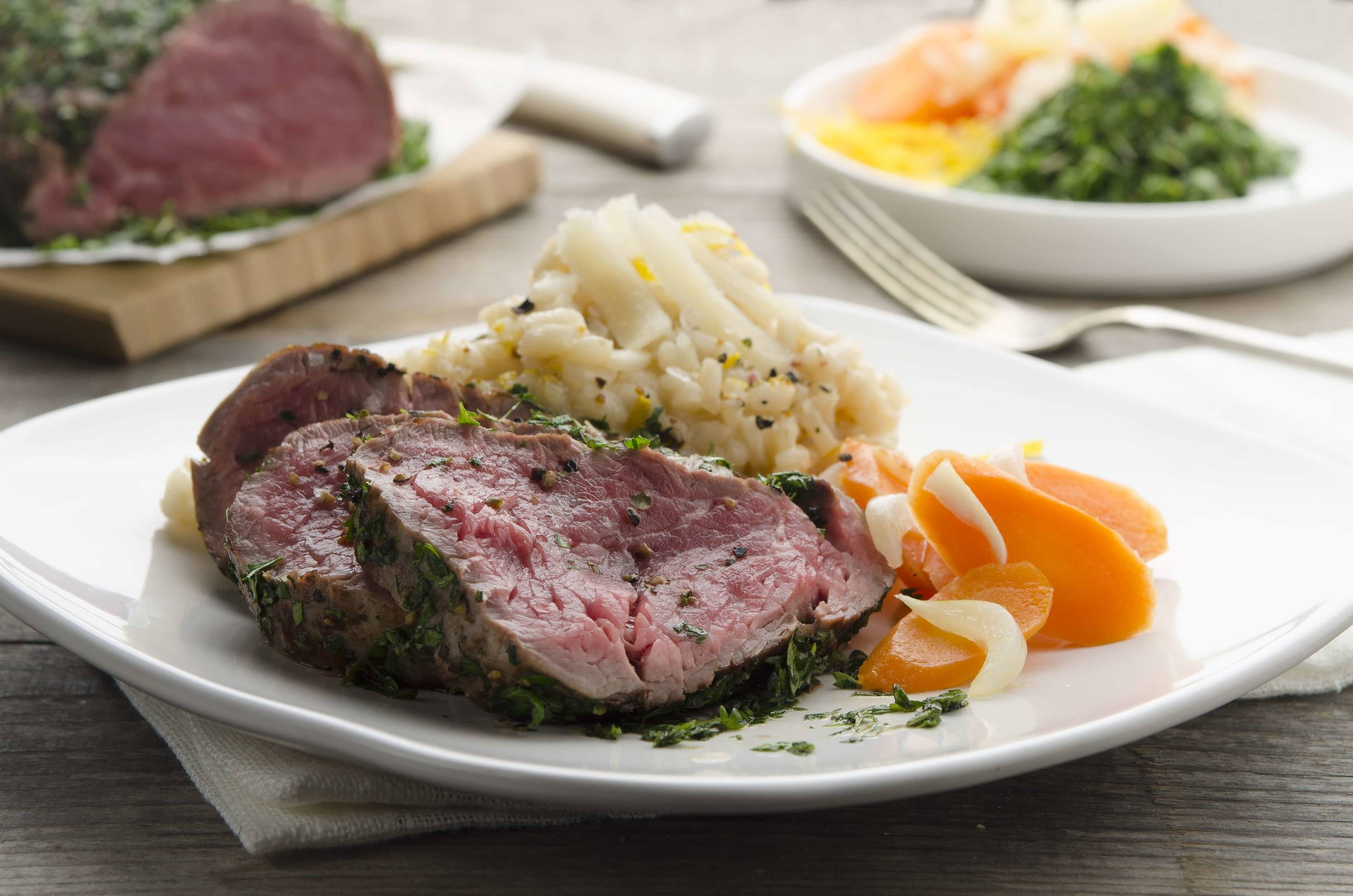 Niedertemperaturgegartes Rindsfilet mit Zitronen-Pfefferrisotto
