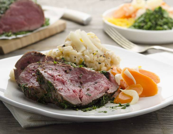 Niedertemperaturgegartes Rindsfilet mit Zitronen-Pfefferrisotto