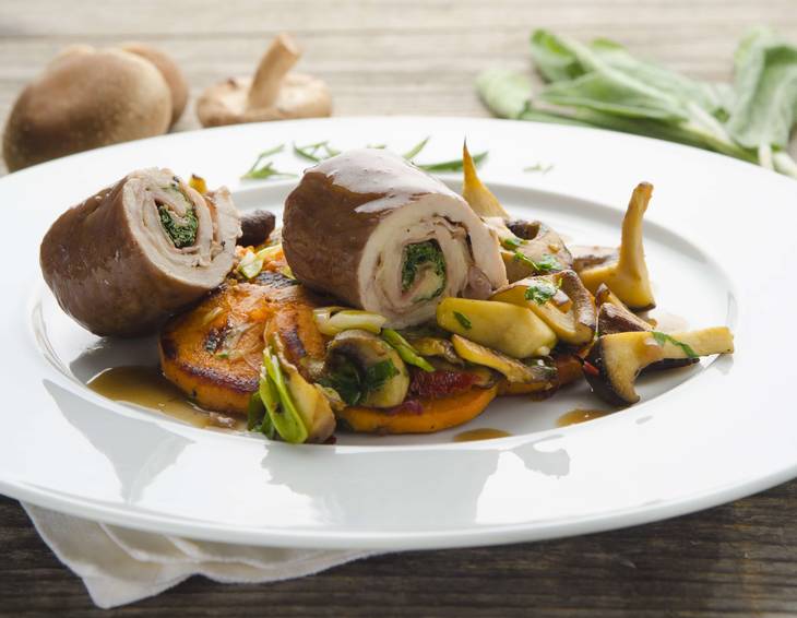 Saltimbocca vom Truthahn mit Süßkartoffelgröstl Saltimbocca vom Truthahn mit Süßkartoffelgröstl