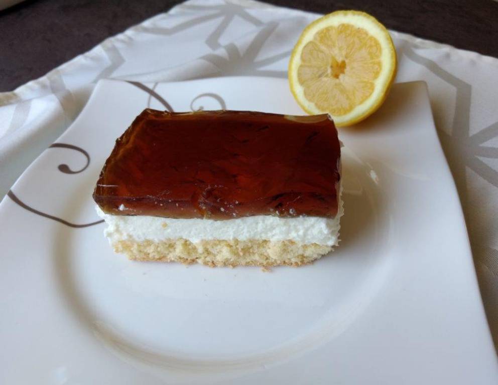 Cola-Zitronen-Schnitten Cola-Zitronen-Schnitten