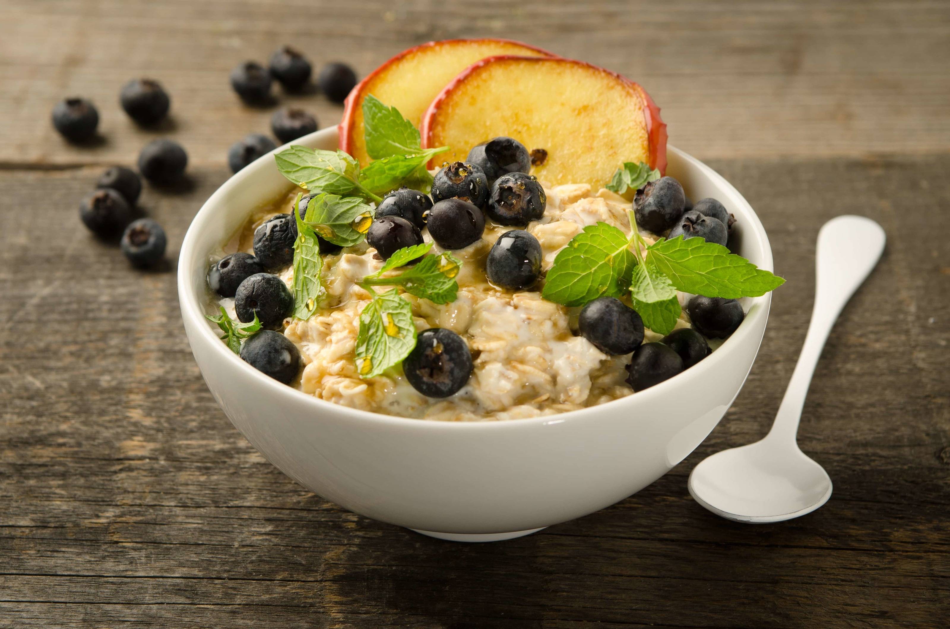 Heidelbeer-Apfel-Müsli auf „Bircher Art“ Rezept