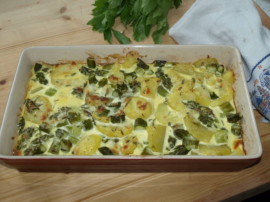 Spargel-Erdäpfelgratin