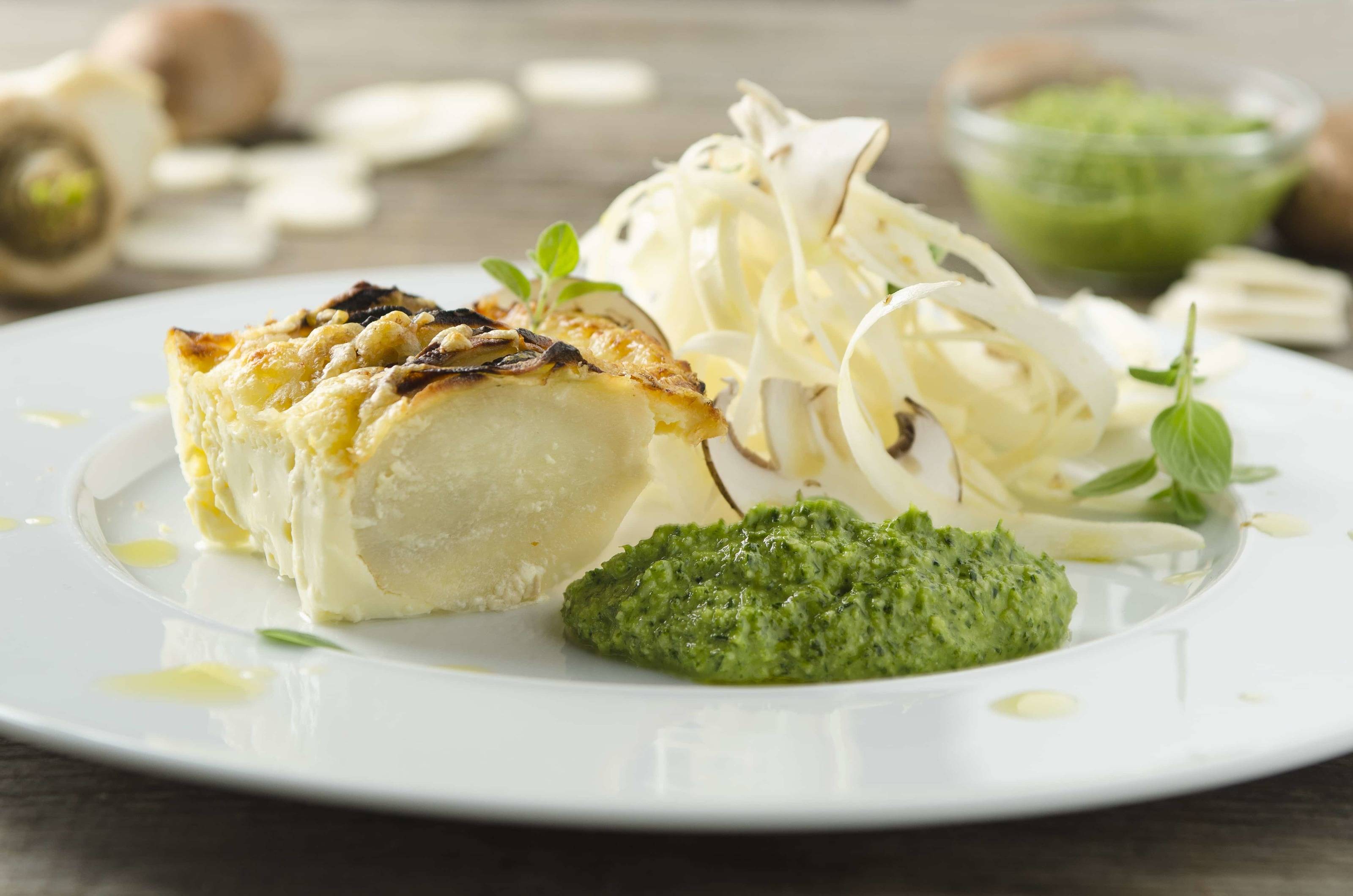Petersilienwurzelgratin mit Petersilienpesto Rezept