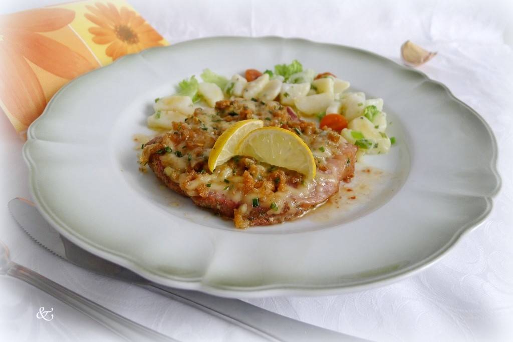 Schnitzel mit Kräuterkruste