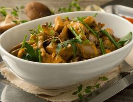 Klassisches Pilzgulasch Klassisches Pilzgulasch