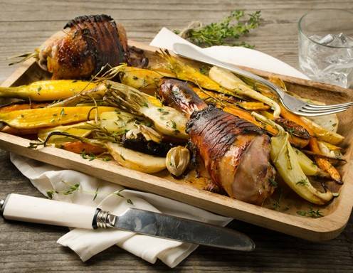 Gebratener Gockel mit Wurzelgemüse Rezept