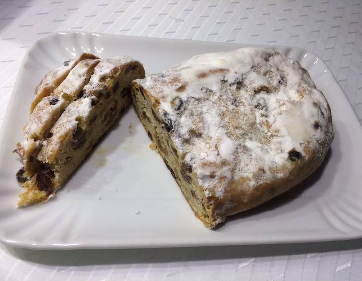 Saftiger Christstollen