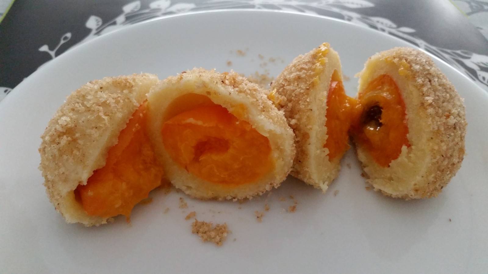 Marillenknödel