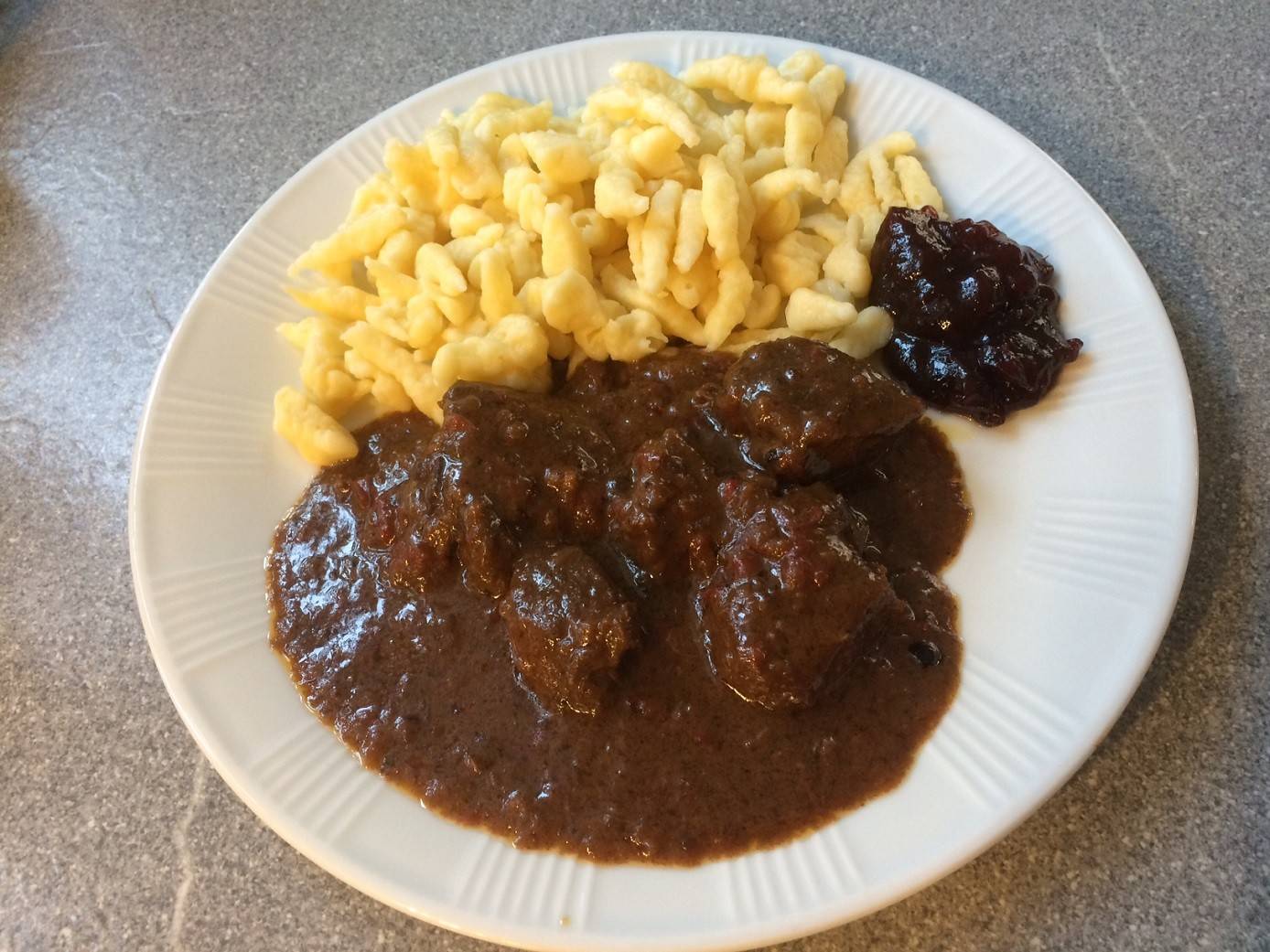 Wildschüzengulasch aus dem Druckkochtopf