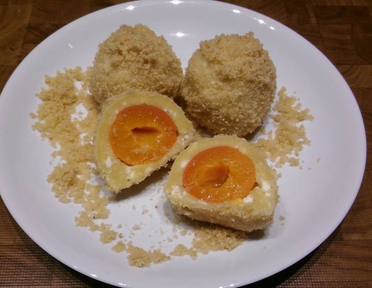 Marillenknödel aus dem Dampfgarer