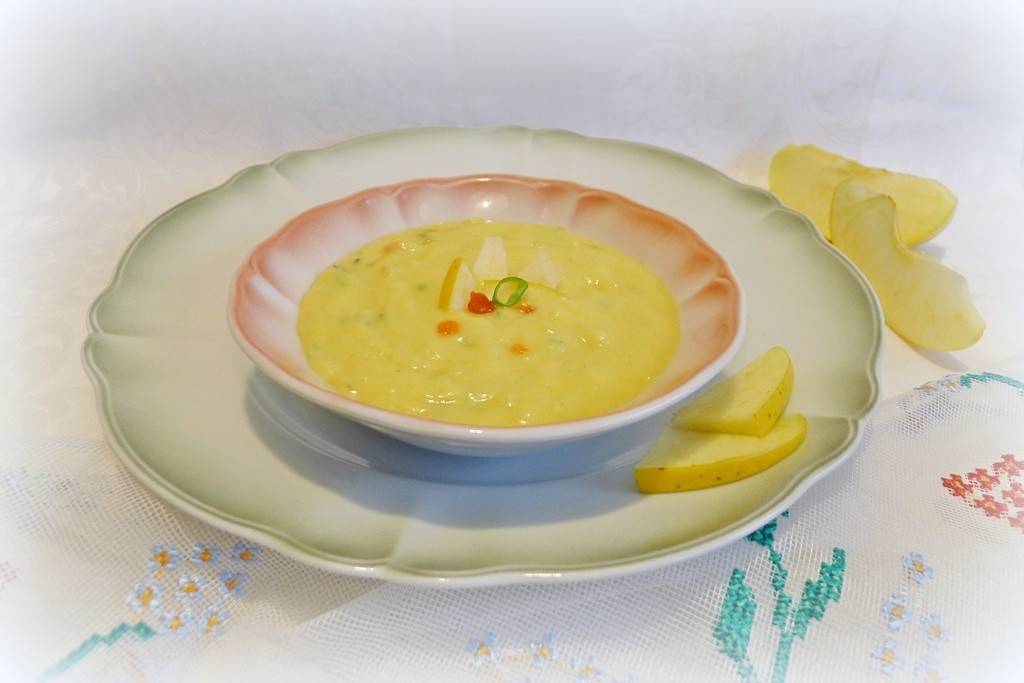 Curry-Mayonnaise mit Apfel Rezept - ichkoche.ch