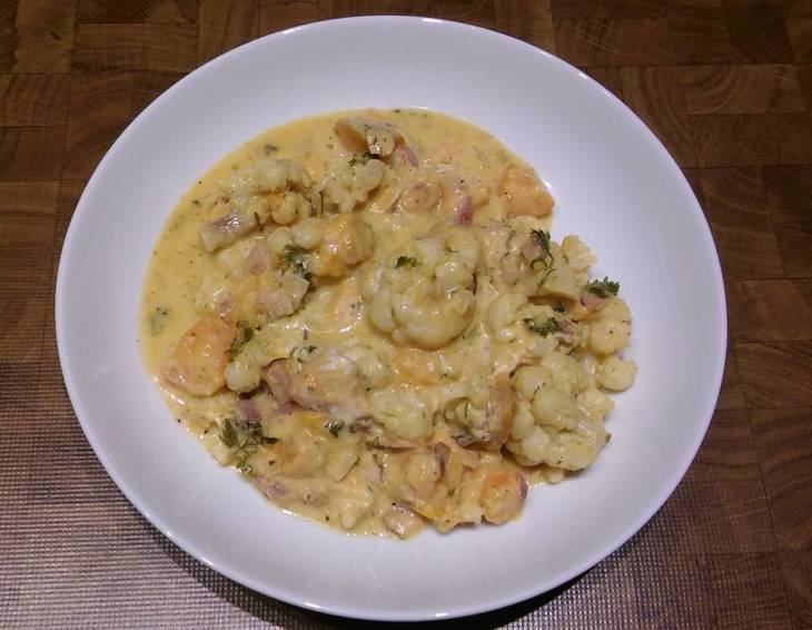 Karfiol-Süßkartoffelcurry mit Marillen Karfiol-Süßkartoffelcurry mit Marillen