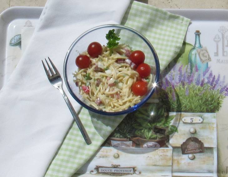 Spaghettisalat Spaghettisalat