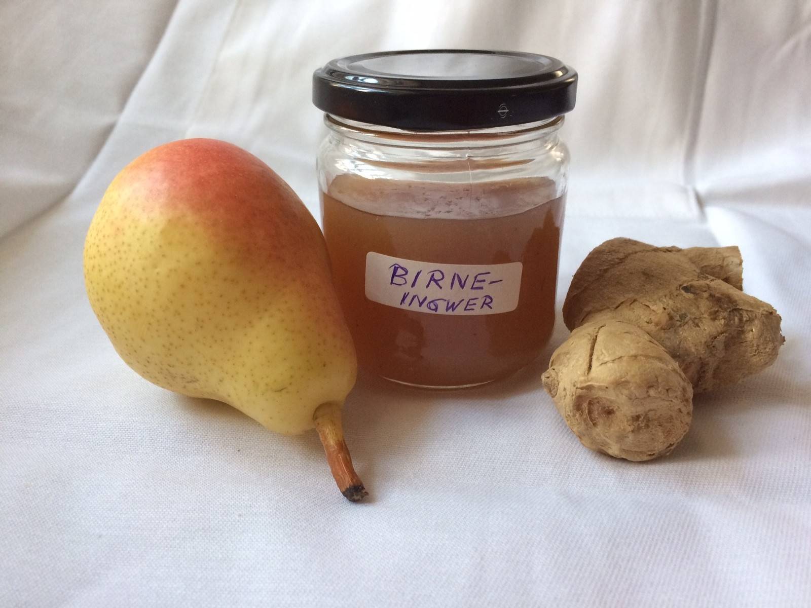 Birnen-Ingwer-Marmelade Rezept - ichkoche.de Birnen-Ingwer-Marmelade Rezept - ichkoche.de