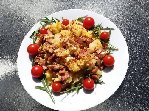 Röstkartoffel mit Leberkäse und Ei Rezept - ichkoche.de Röstkartoffel mit Leberkäse und Ei Rezept - ichkoche.de