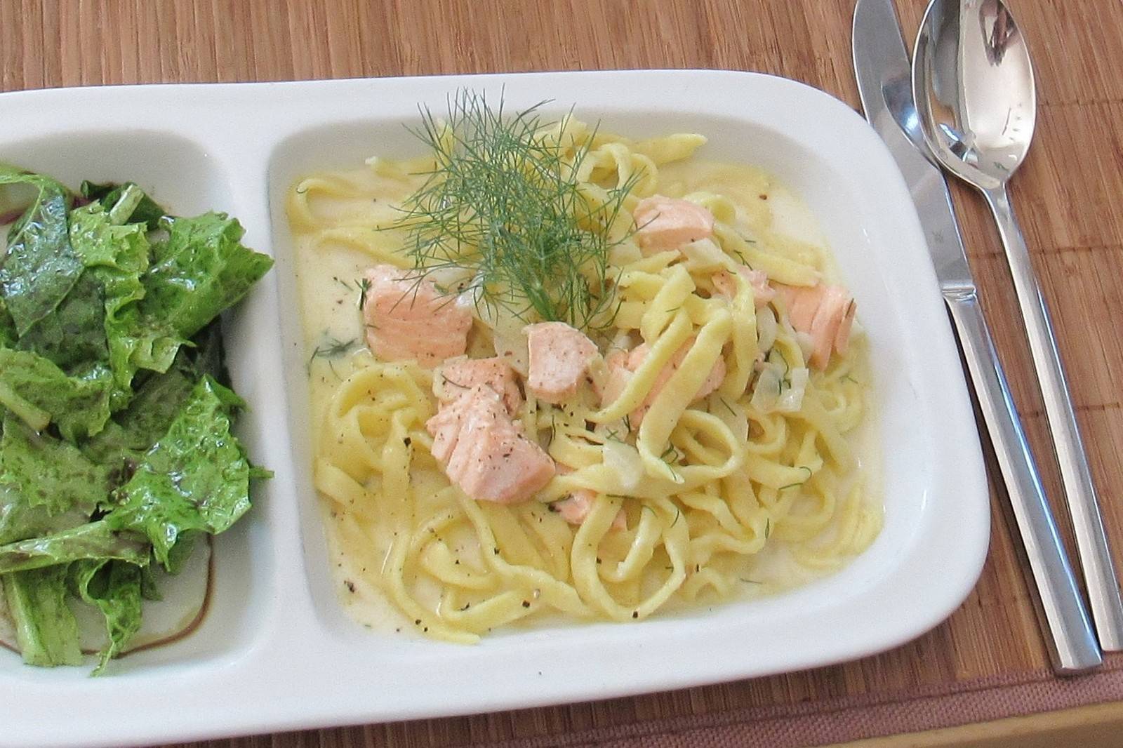 Lachsspaghetti Rezept - ichkoche.ch Lachsspaghetti Rezept - ichkoche.ch