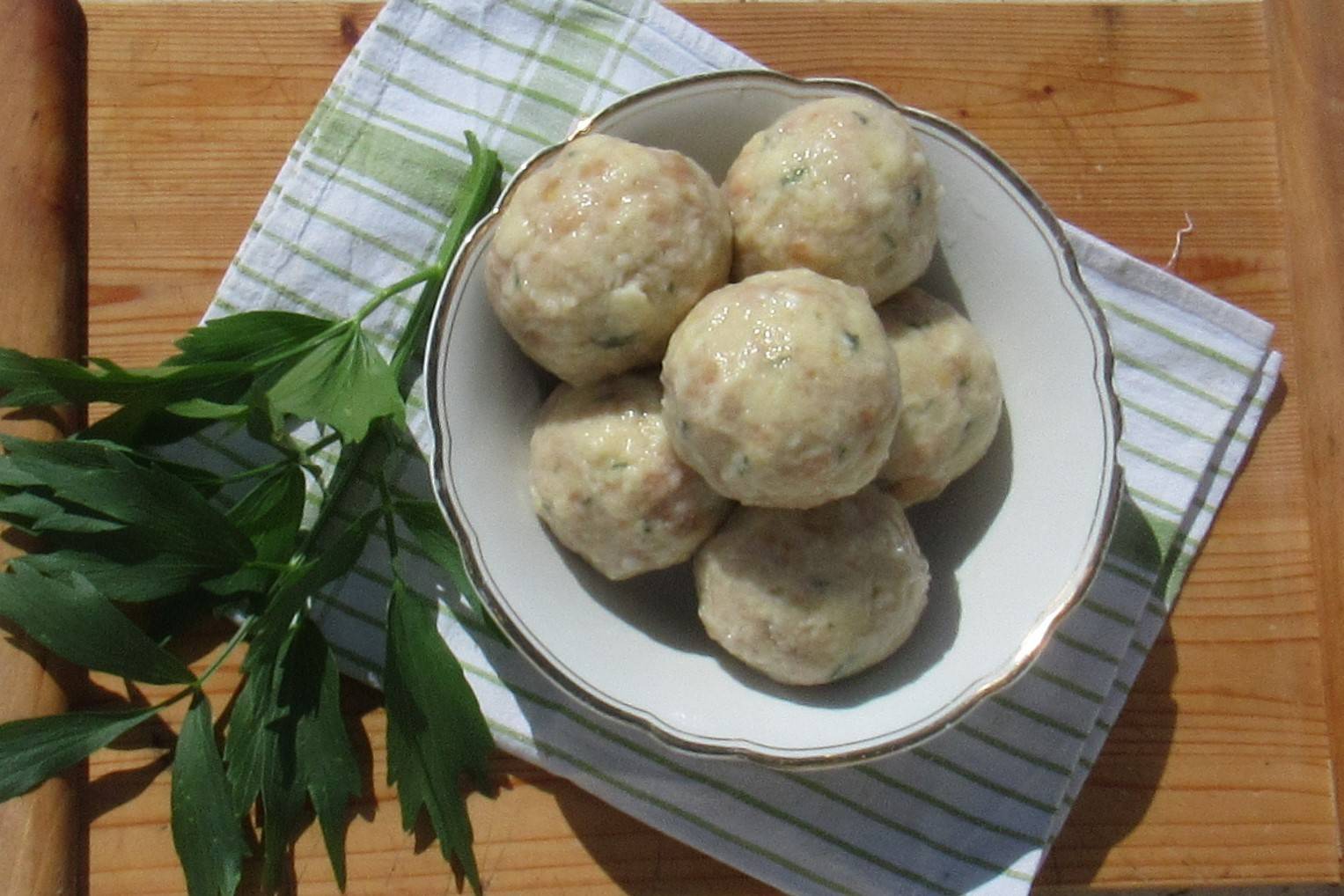 Bayrische Semmelknödel