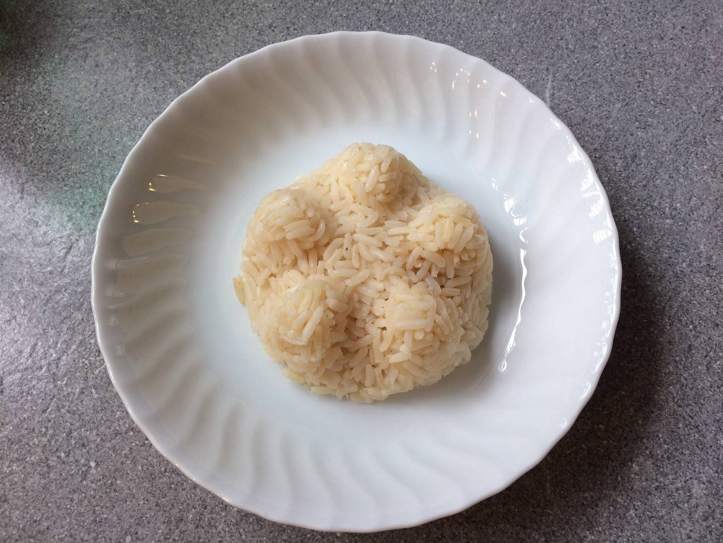 Einfacher gekochter Langkornreis Rezept - ichkoche.de