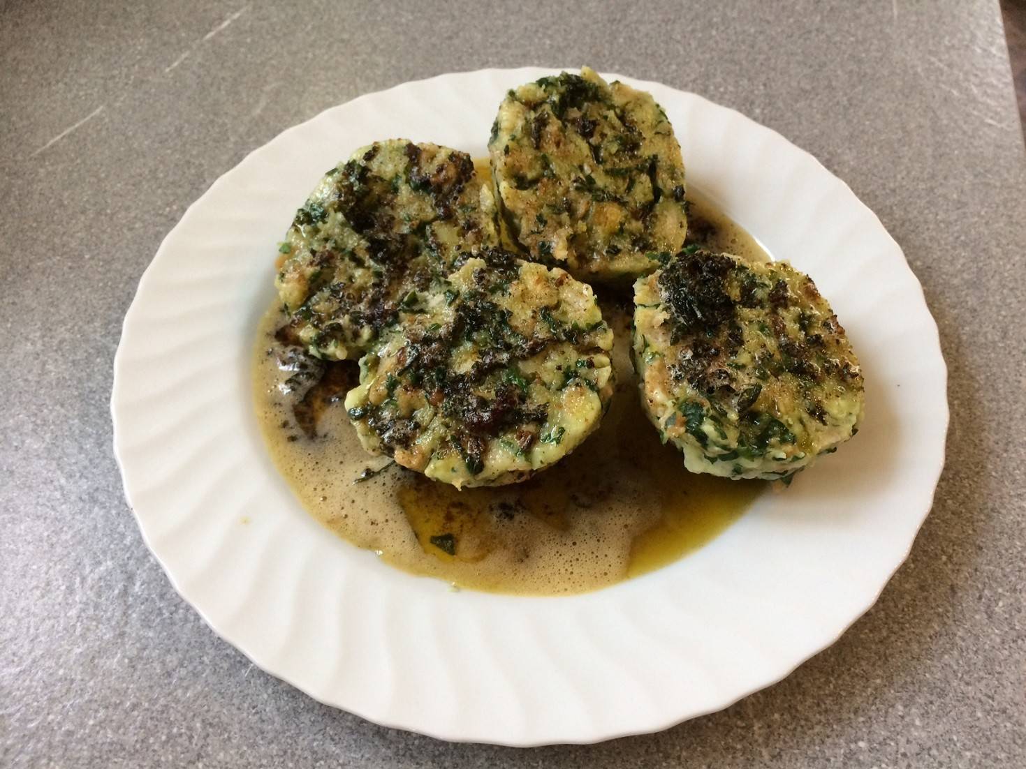 Bärlauchknödel Rezept - ichkoche.de Bärlauchknödel Rezept - ichkoche.de