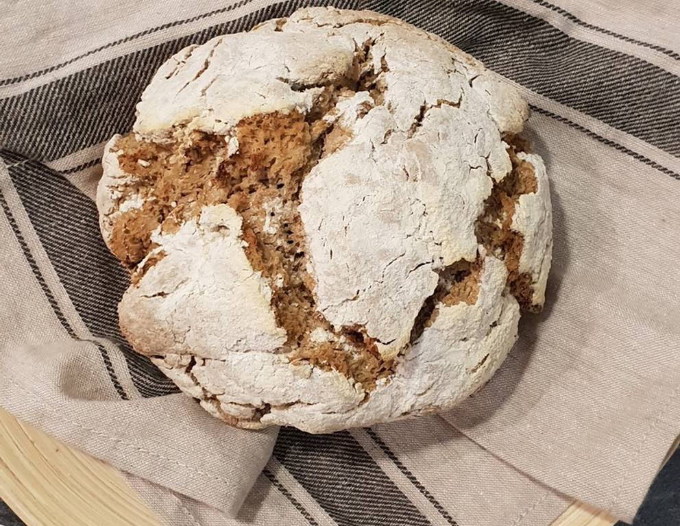 Da kommt Freude auf... mit dem BIO Lebensfreude-Brot! Da kommt Freude auf... mit dem BIO Lebensfreude-Brot!