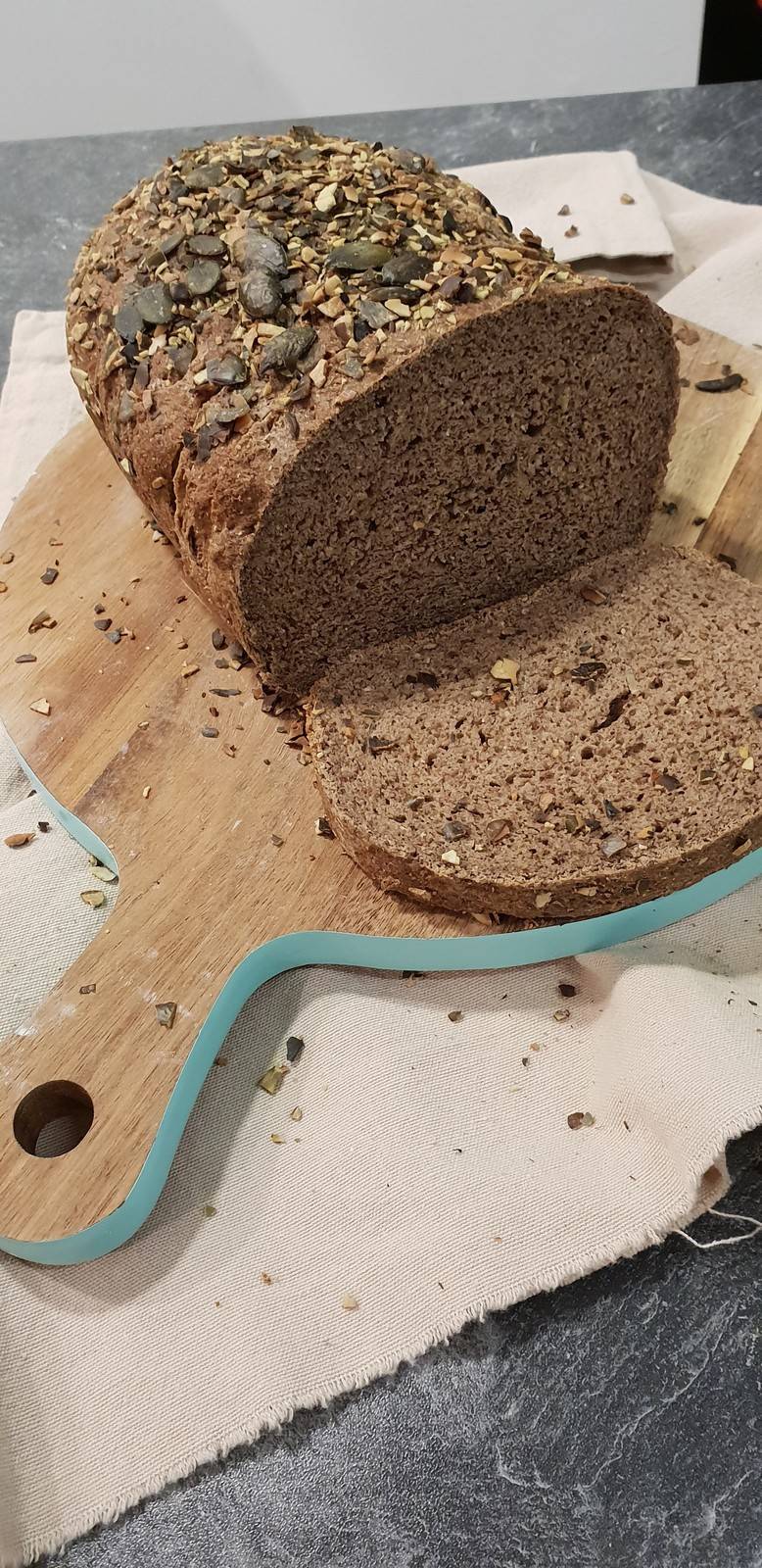 Et voilà - mein individuelles Brot. Von mir getauft: