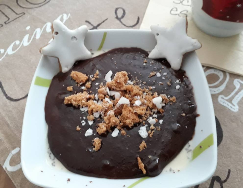 Zimt-Panna Cotta mit Schoko-Zimt-Guss Zimt-Panna Cotta mit Schoko-Zimt-Guss