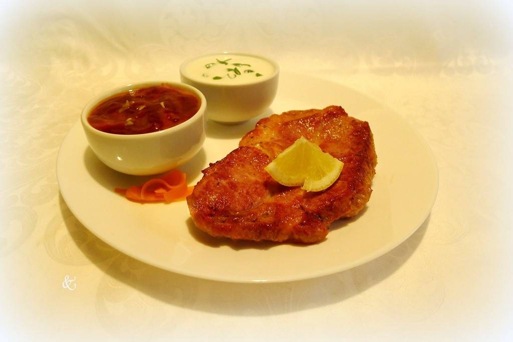 Steaks mit Chilisauce Rezept - ichkoche.de Steaks mit Chilisauce Rezept - ichkoche.de