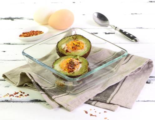 Gebackene Avocado mit Ei Rezept