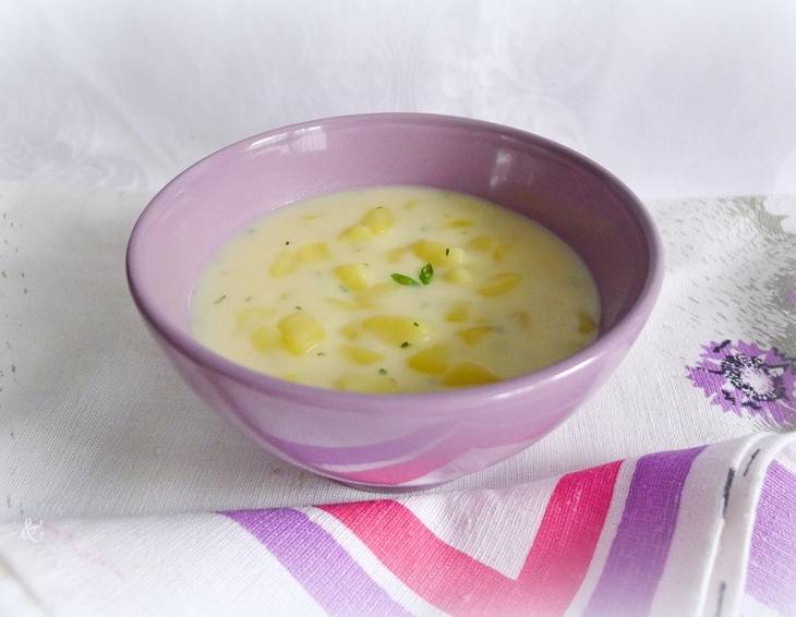 Stosuppe mit Erdäpfeln