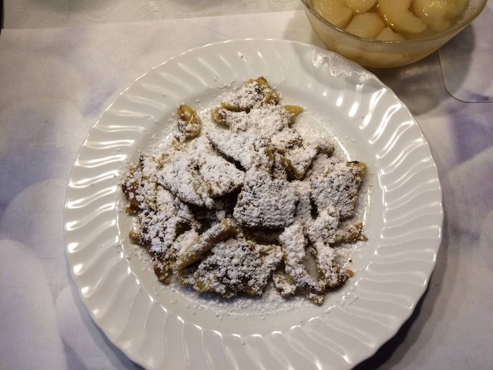 Kaiserschmarrn mit Apfel-Kompott