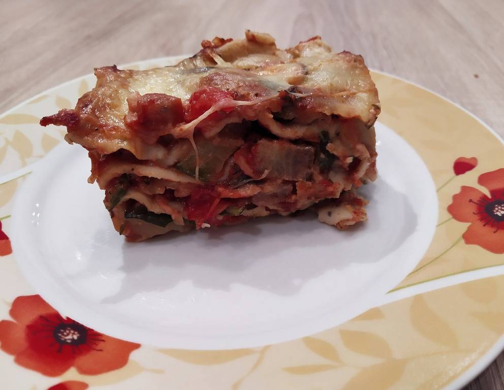 Kräuternudel-Gemüselasagne mit Hirtenkäse Kräuternudel-Gemüselasagne mit Hirtenkäse