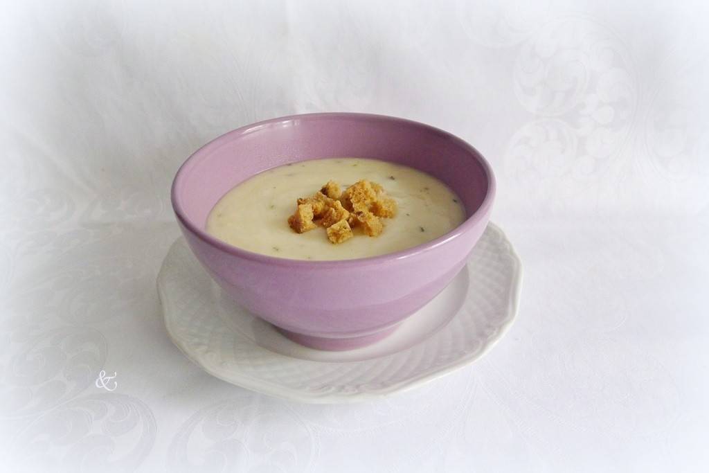 Rahmsuppe Rezept - ichkoche.de Rahmsuppe Rezept - ichkoche.de