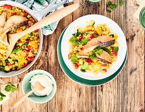 Lachs auf Gemüse-Couscous