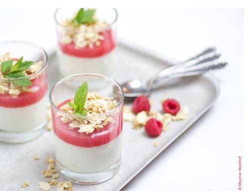 Himbeer-Creme mit Hafer-Krokant 