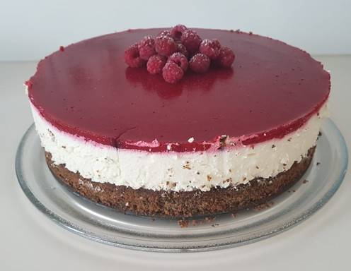 Mohn-Topfen-Himbeertorte