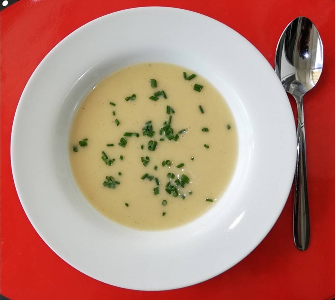 Samtige Spargelcremesuppe zum Resteverwerten