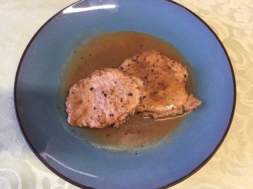 Schweinsschnitzerl in Weinsoße Rezept - ichkoche.de